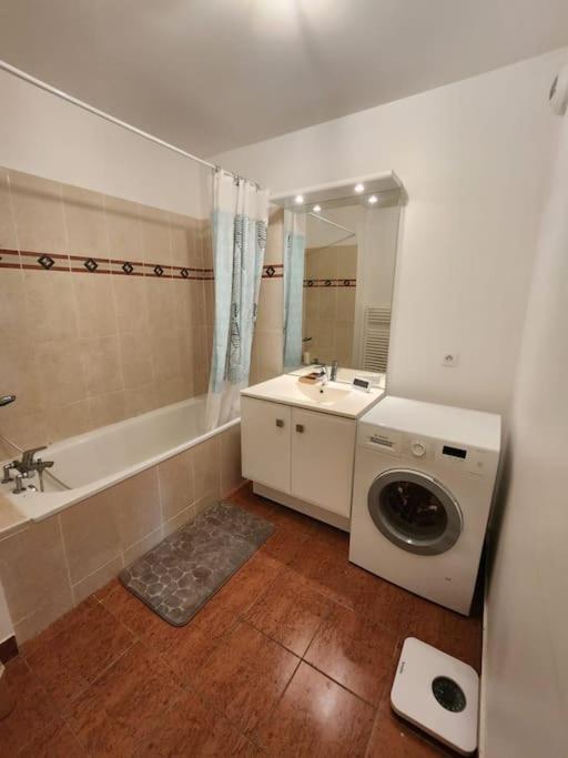Appartement 2 Pieces 5Min Gare Val D'Europe Parking Inclus มองต์เตฮวา ภายนอก รูปภาพ