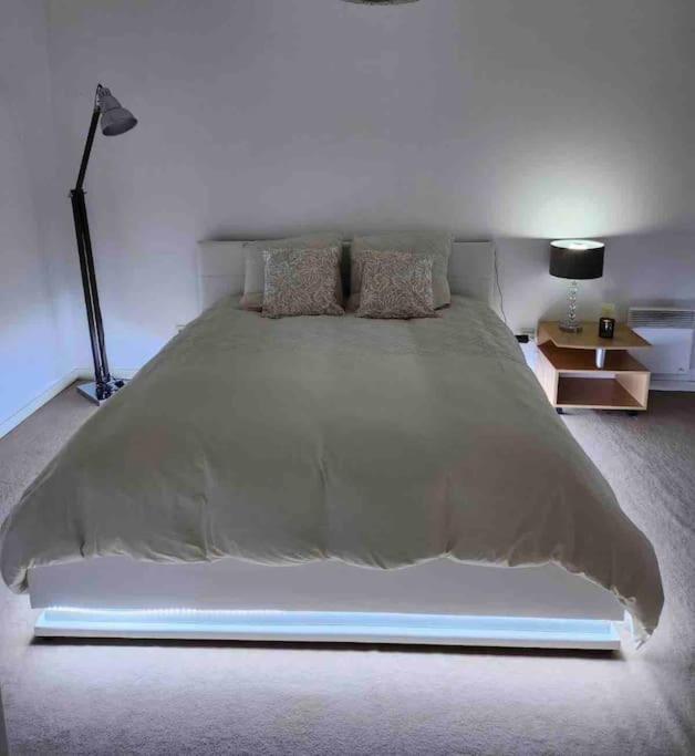 Appartement 2 Pieces 5Min Gare Val D'Europe Parking Inclus มองต์เตฮวา ภายนอก รูปภาพ