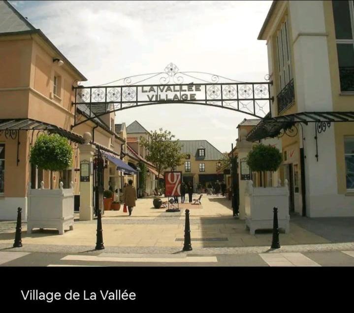 Appartement 2 Pieces 5Min Gare Val D'Europe Parking Inclus มองต์เตฮวา ภายนอก รูปภาพ